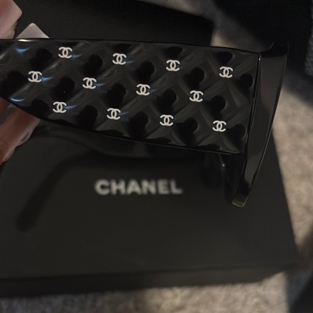 Chanel Black Sunglasses With Iconic Logo